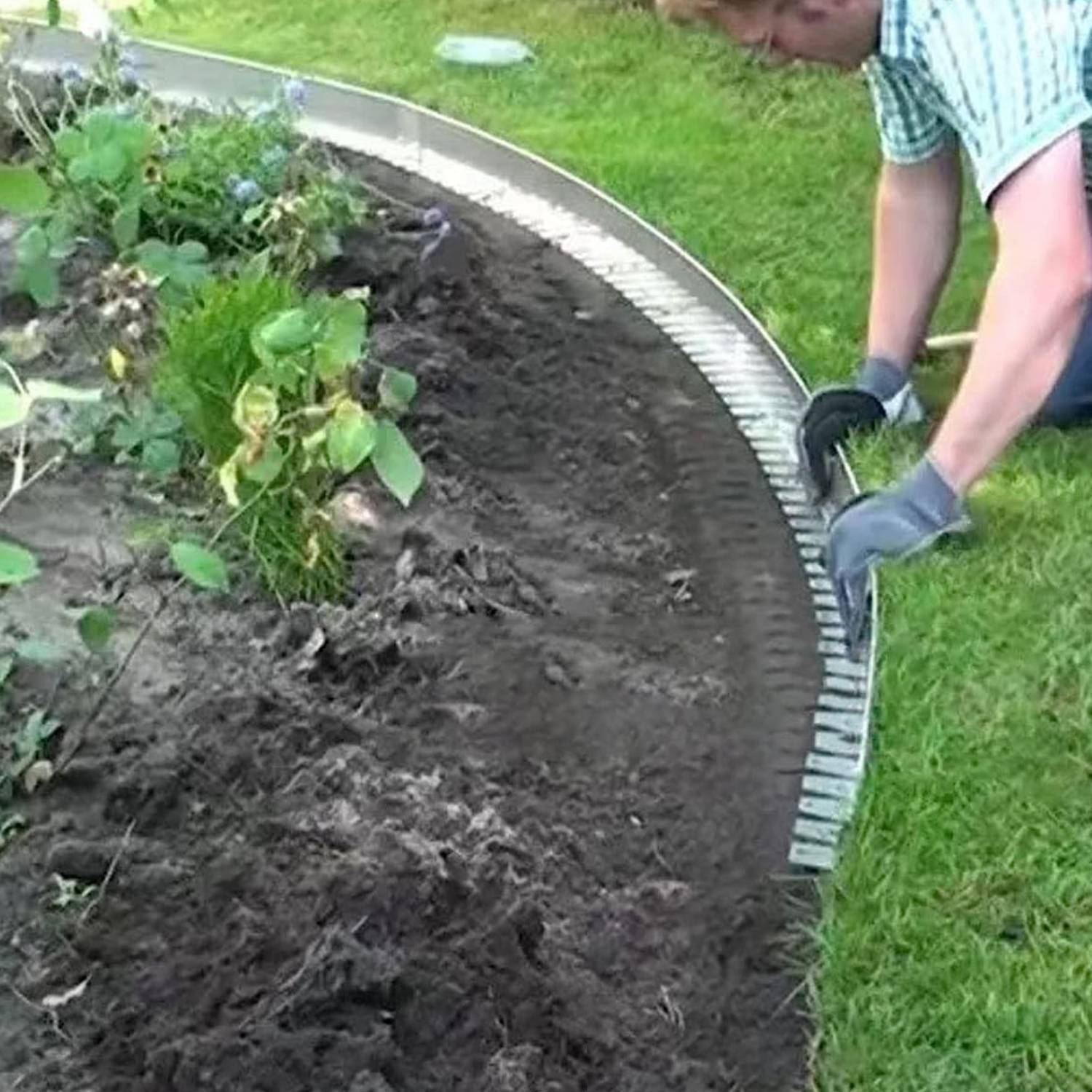 Stainless Garden Edging 50 mm (per metre): image 3
